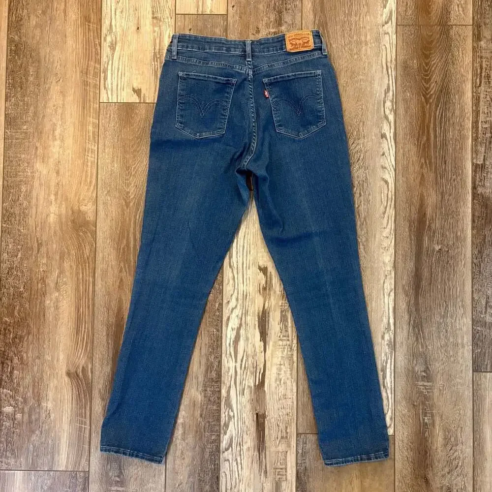 Levis Classic Mid Rise Skinny Jeans Womens 30 Medium Wash